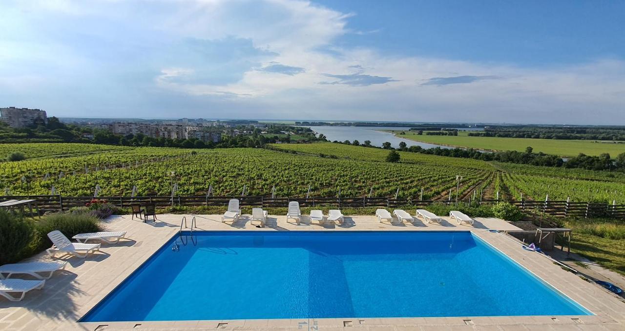 Naiada Villa Ostrov Esterno foto