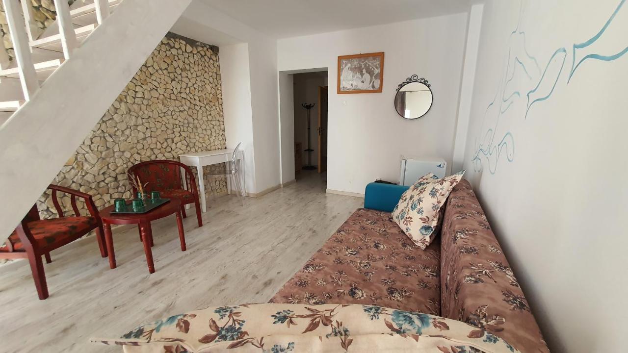 Naiada Villa Ostrov Esterno foto