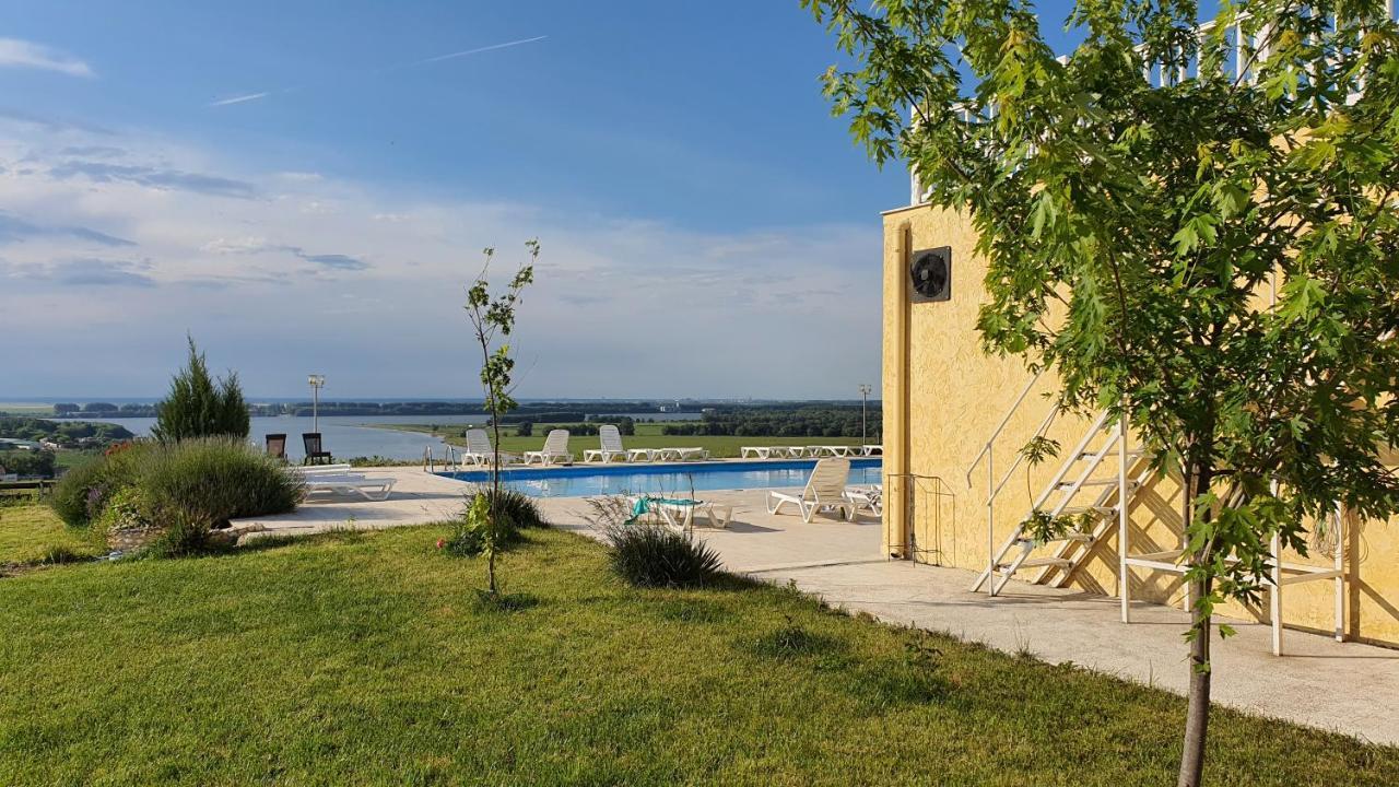 Naiada Villa Ostrov Esterno foto